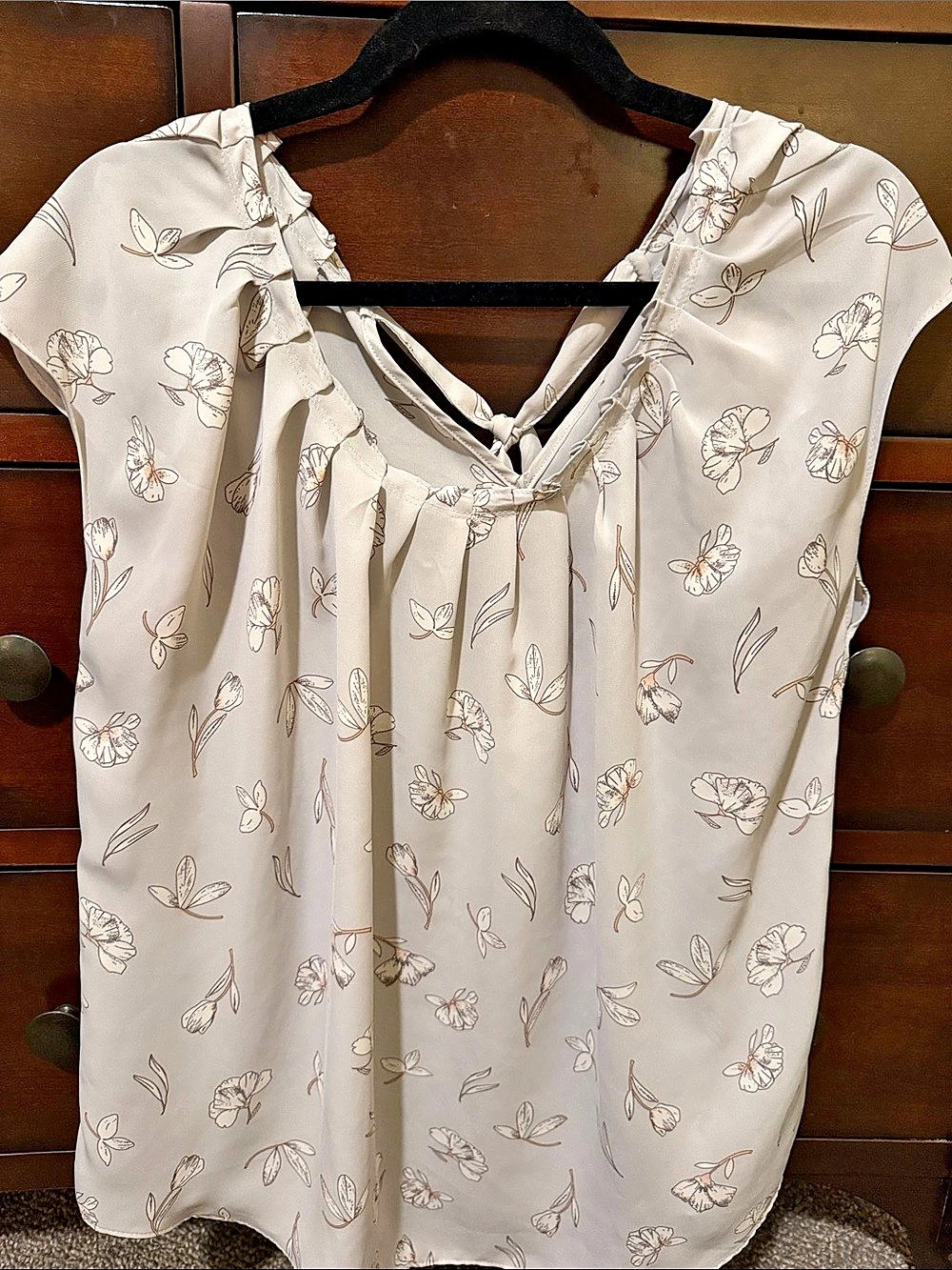 Lauren Conrad Floral Tie Neck Blouse in Gray & Pink Size XL Like New